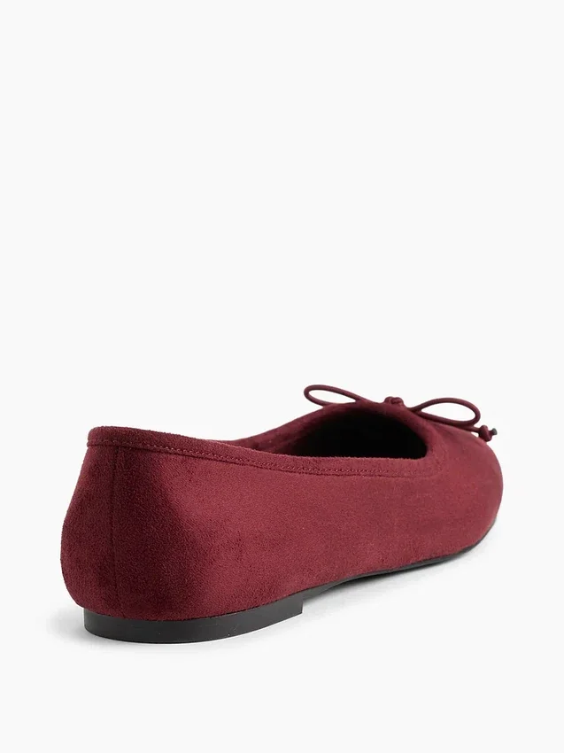 Ballerines en daim vegan