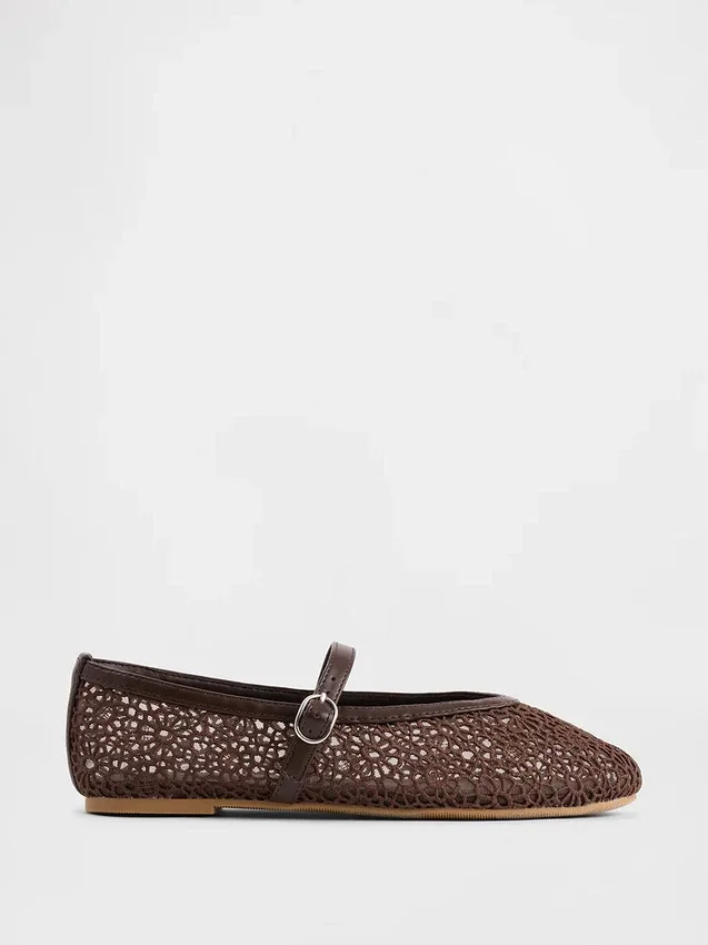 Ballerines Mary Jane en crochet pour enfants