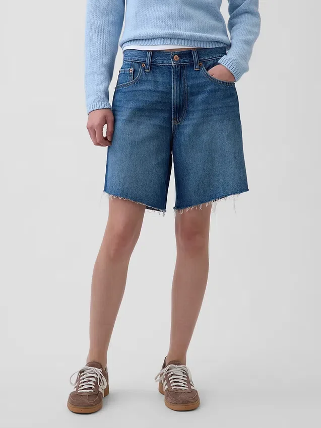 Bermuda en denim ample à taille mi-haute de 8"