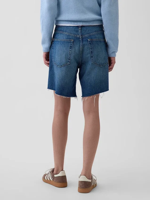 Bermuda en denim ample à taille mi-haute de 8"