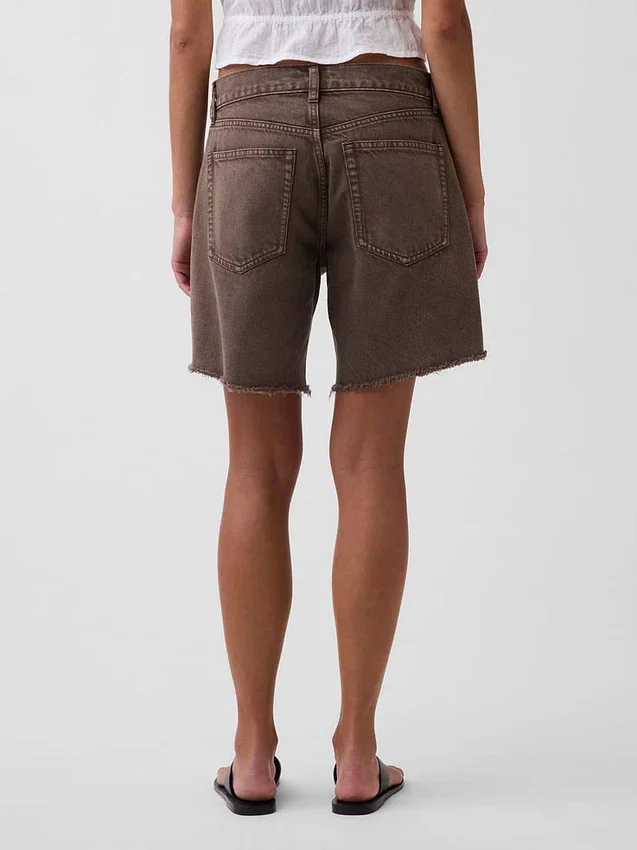 Bermuda en denim ample à taille mi-haute de 8"