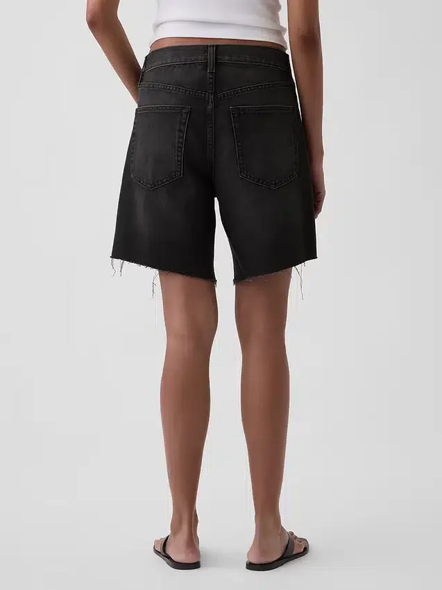 Bermuda en denim ample à taille mi-haute de 8"
