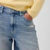Bermuda en denim ample à taille mi-haute de 8"