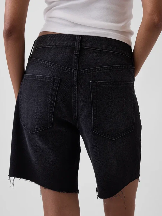 Bermuda en denim ample à taille mi-haute de 8"