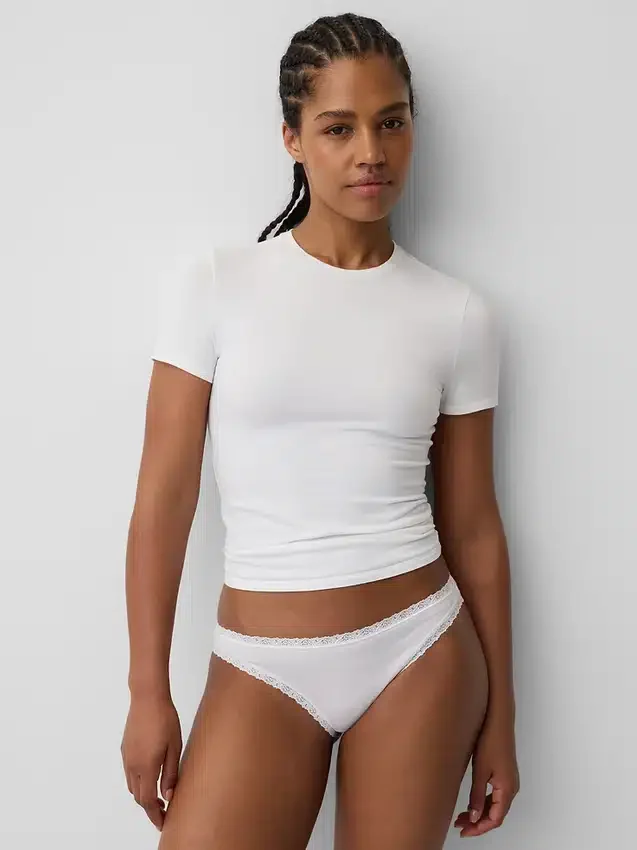 Bikini en coton stretch bio avec bordure en dentelle