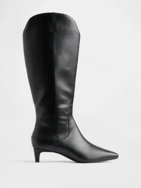 Bottes montant jusqu'aux genoux à talon bas et bout pointu