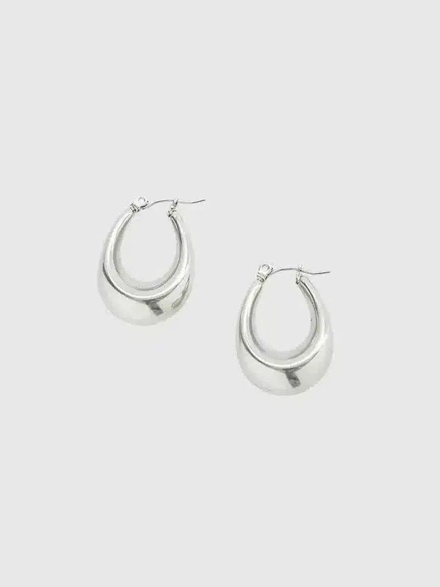 Boucles d’oreilles créoles ovales en argent Admiral Row