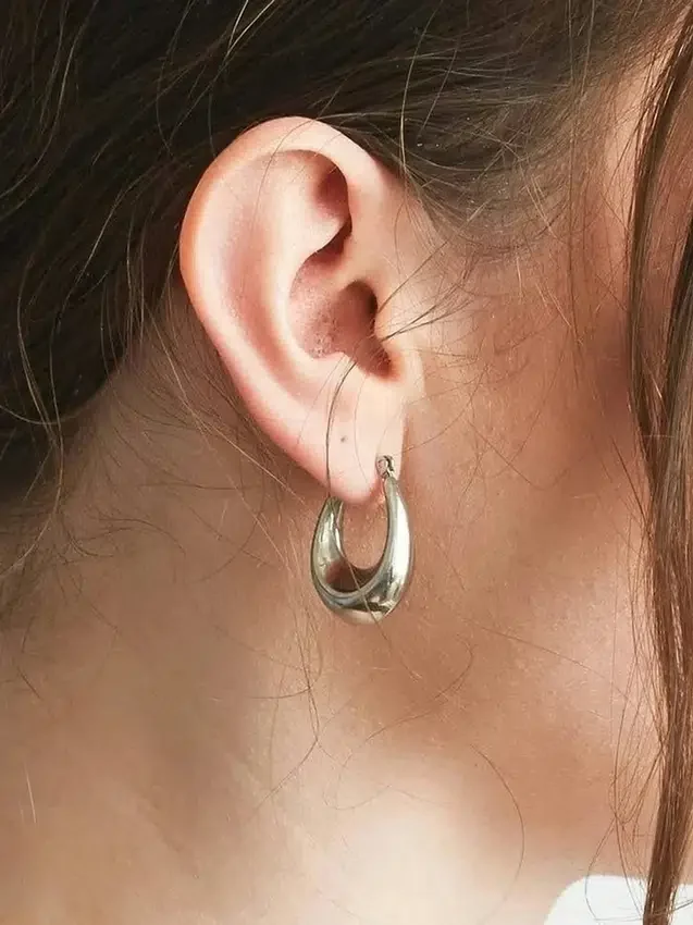 Boucles d’oreilles créoles ovales en argent Admiral Row