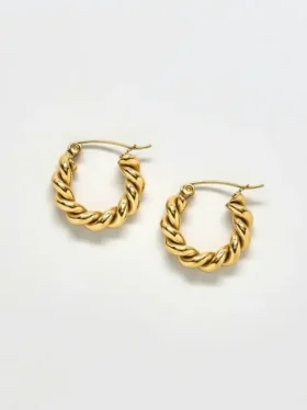 Boucles d’oreilles créoles ovales torsadées en or Admiral Row