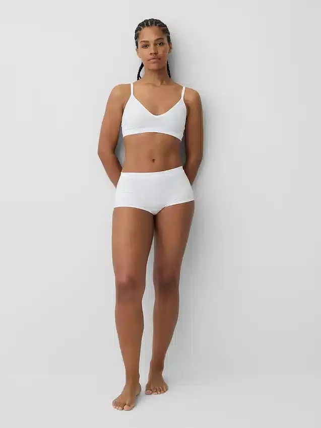 Bralette triangulaire en maille côtelée sans coutures