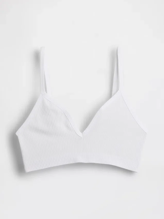 Bralette triangulaire en maille côtelée sans coutures