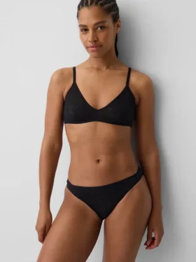 Brassière plongeante en dentelle Madesoft