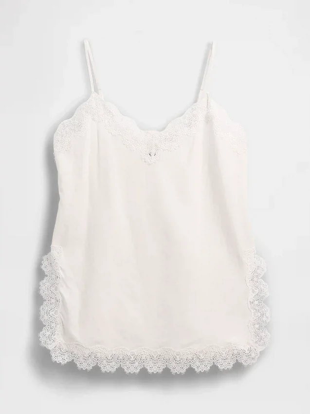 Caraco en mélange de lin avec bordures en dentelle