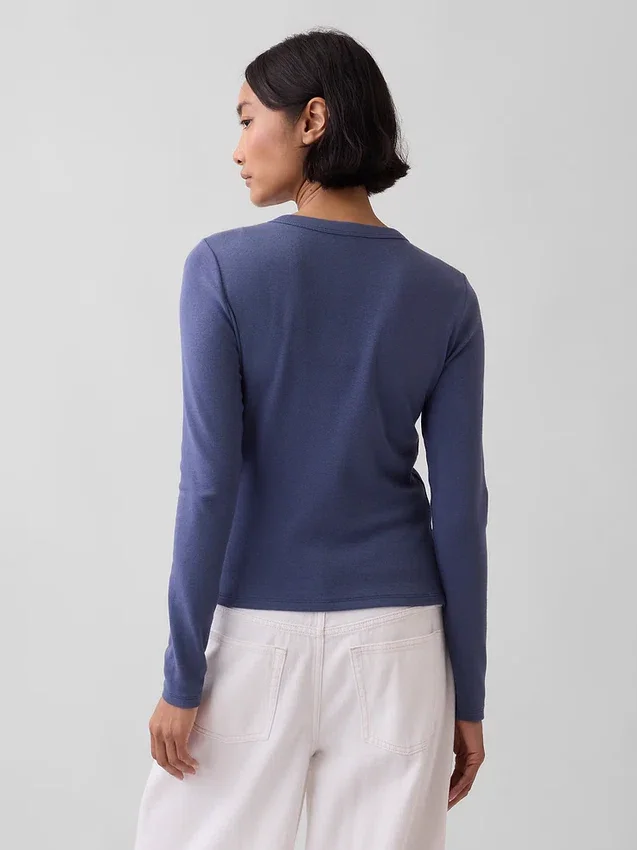 Cardigan moderne à col rond