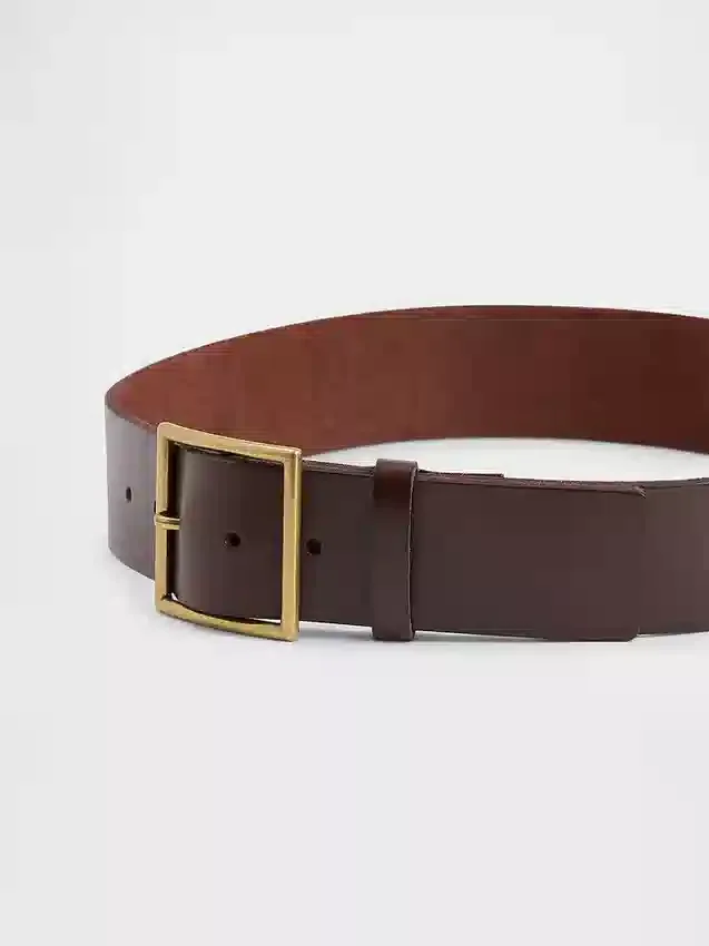 Ceinture en cuir à boucle carrée