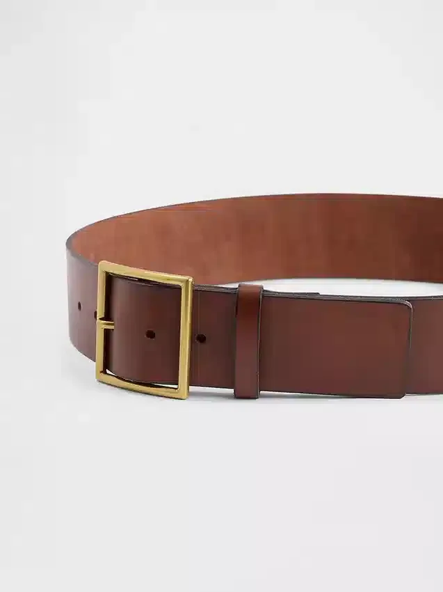 Ceinture en cuir à boucle carrée