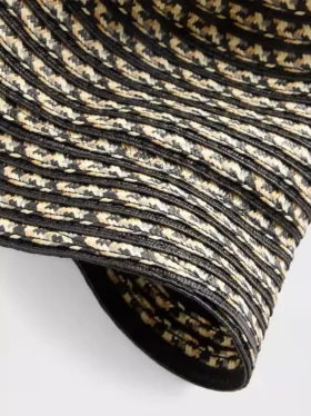 Chapeau bob en paille