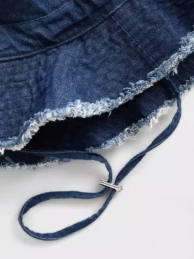 Chapeau de pêche effiloché