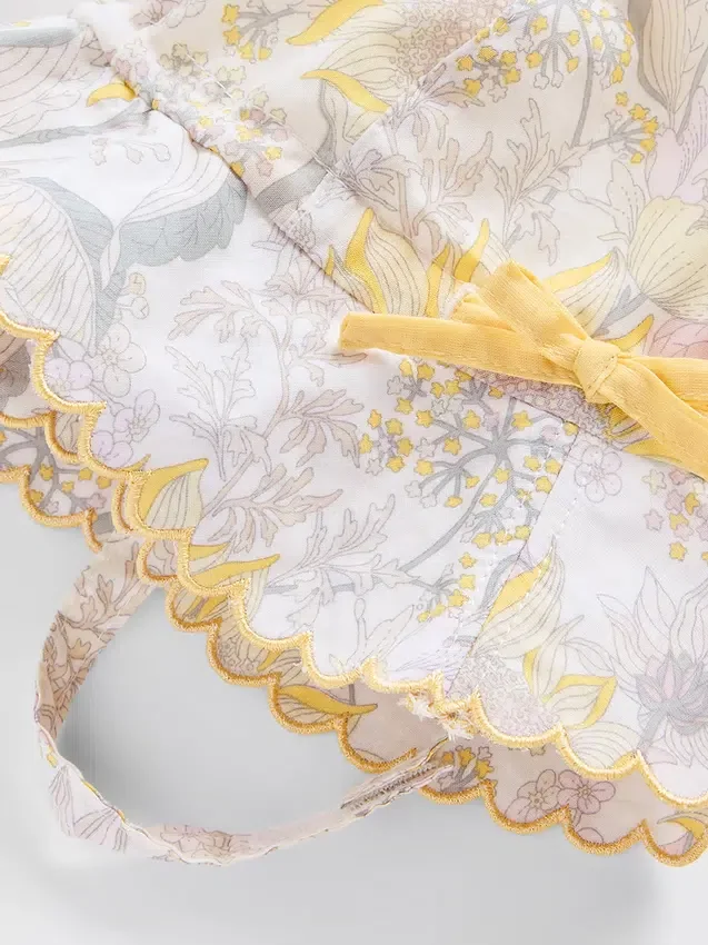 Chapeau de soleil à fleurs pour bébé