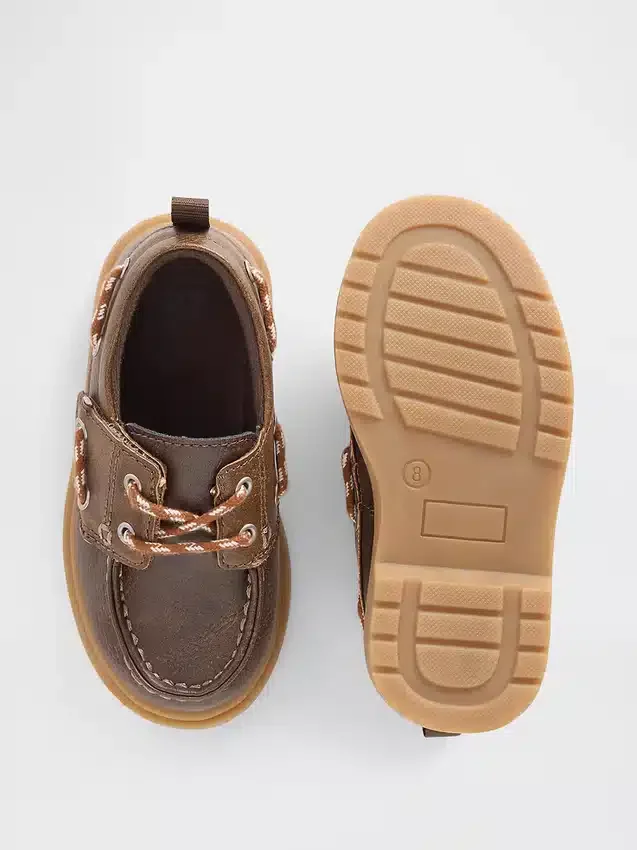 Chaussures bateau en cuir vegan pour tout-petits