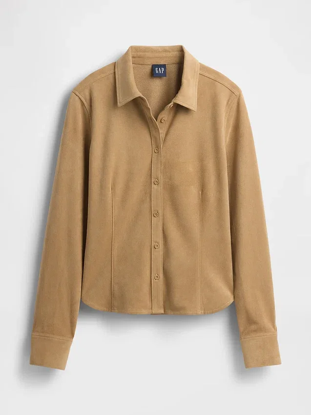 Chemise ajustée en daim vegan