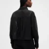 Chemise courte transparente à ourlet droit