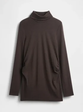 Chemise de maternité moderne à col roulé