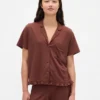 Chemise de pyjama à volants