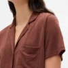 Chemise de pyjama à volants