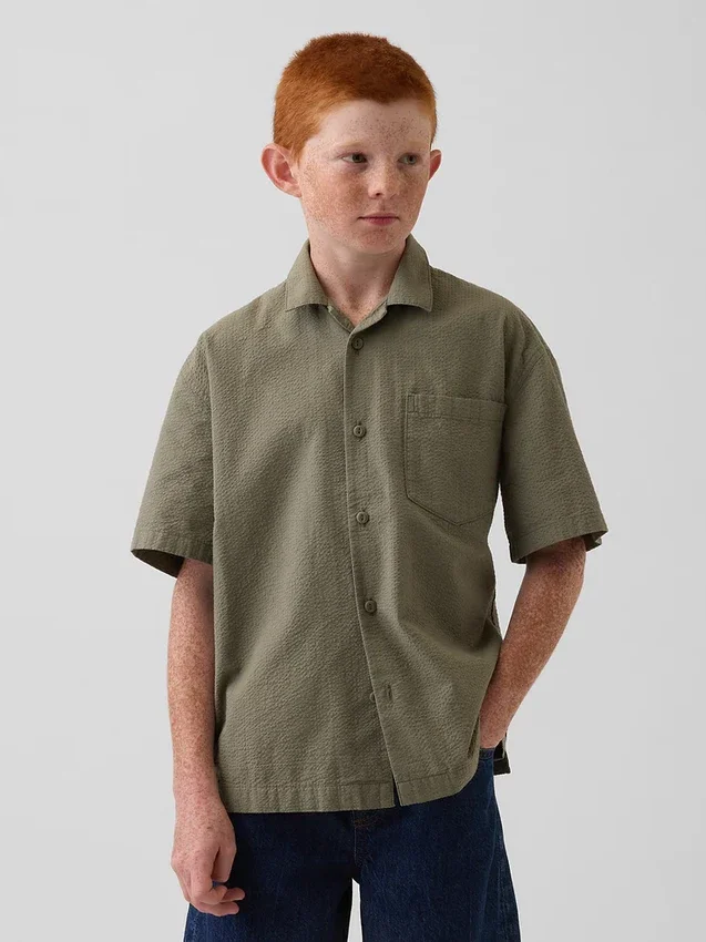 Chemise de vacances texturée à la coupe décontractée pour enfants