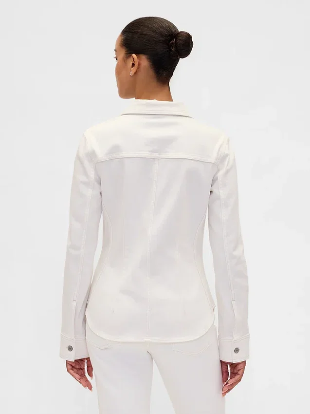 Chemise en denim cintrée