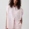 Chemise en denim ultra-doux GAP × Hfr à épaules larges, par Nicole Benefield Portfolio