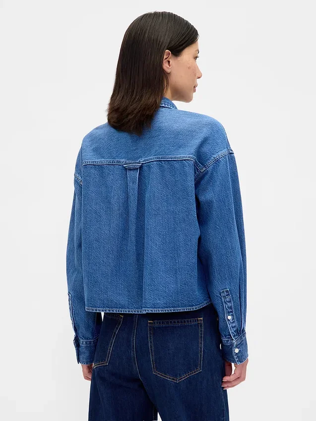 Chemise oversize en denim ultra-doux à ourlet droit et coupe courte