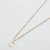 Collier Admiral Row avec initiale délicate en or