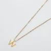 Collier Admiral Row avec initiale délicate en or