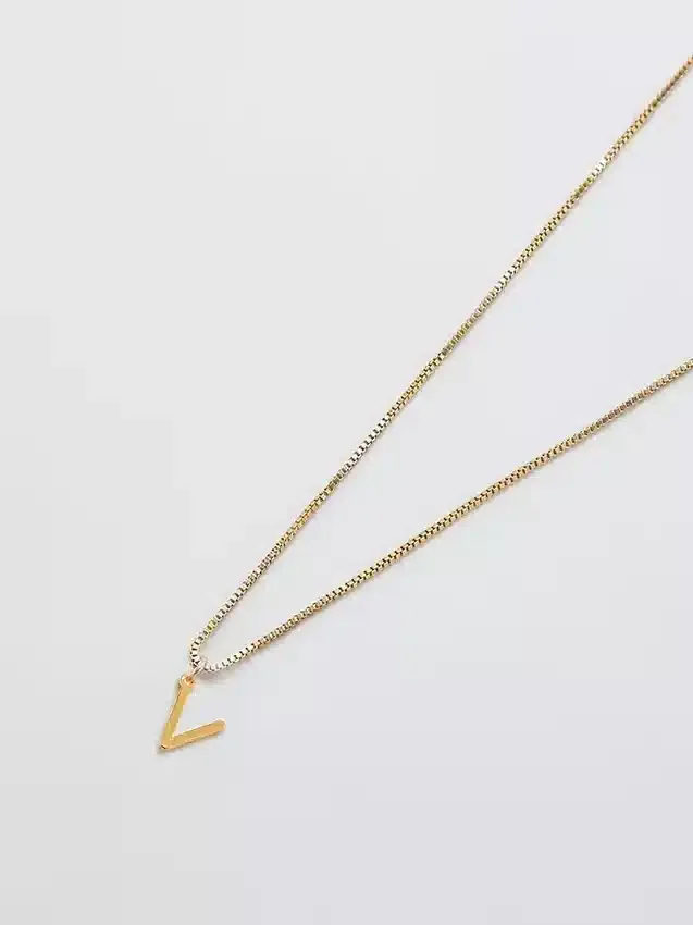 Collier Admiral Row avec initiale délicate en or
