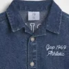 Combinaison courte en denim pour bébé avec Gap Logo