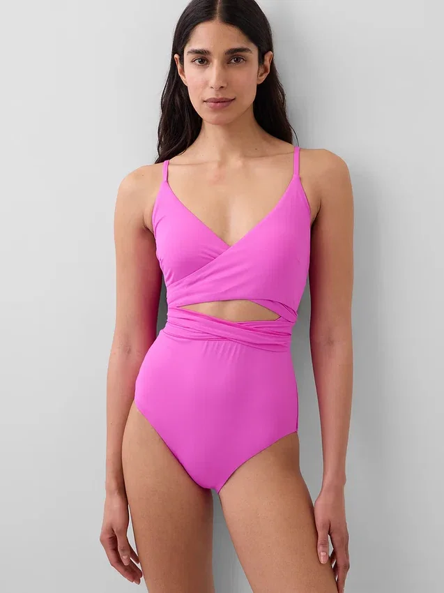 Combinaison de bain croisée à découpes