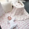 Couverture pour bébé en bambou « Spring Toile » de The Gilded Bird