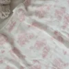 Couverture pour bébé en bambou « Spring Toile » de The Gilded Bird