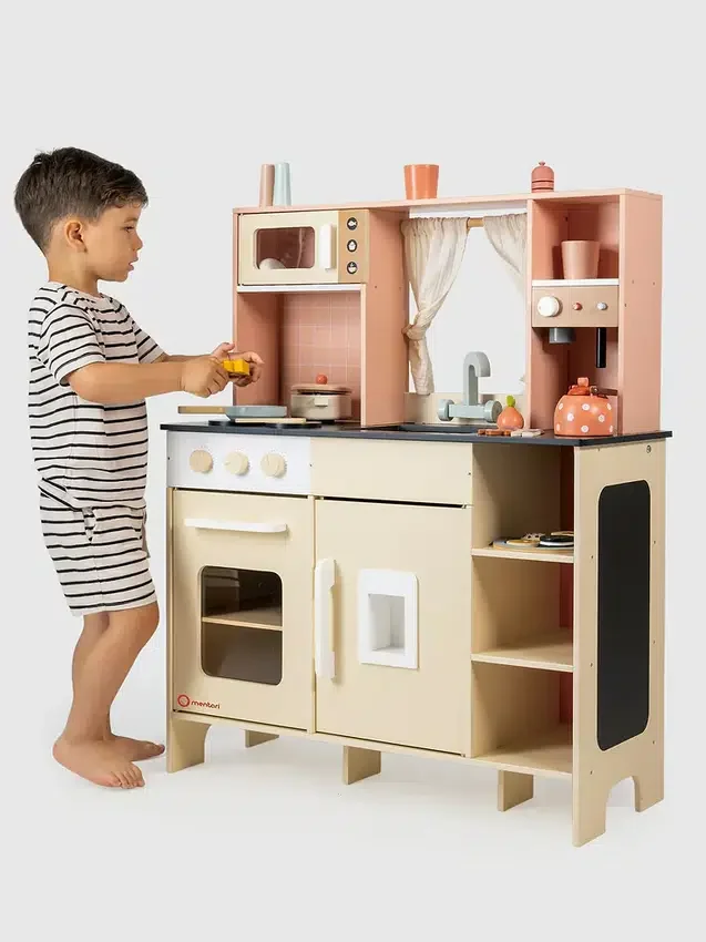 Cuisine de jeu couleur crème