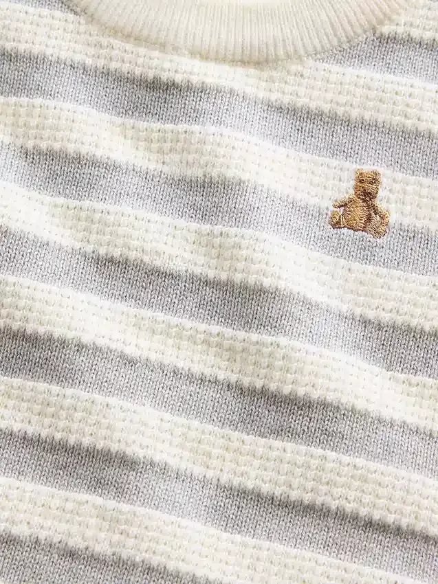 Ensemble avec pull rayé pour bébé