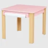 Ensemble comprenant une table et deux chaises pour tout-petits