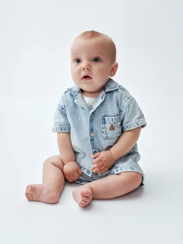 Ensemble en denim pour bébé