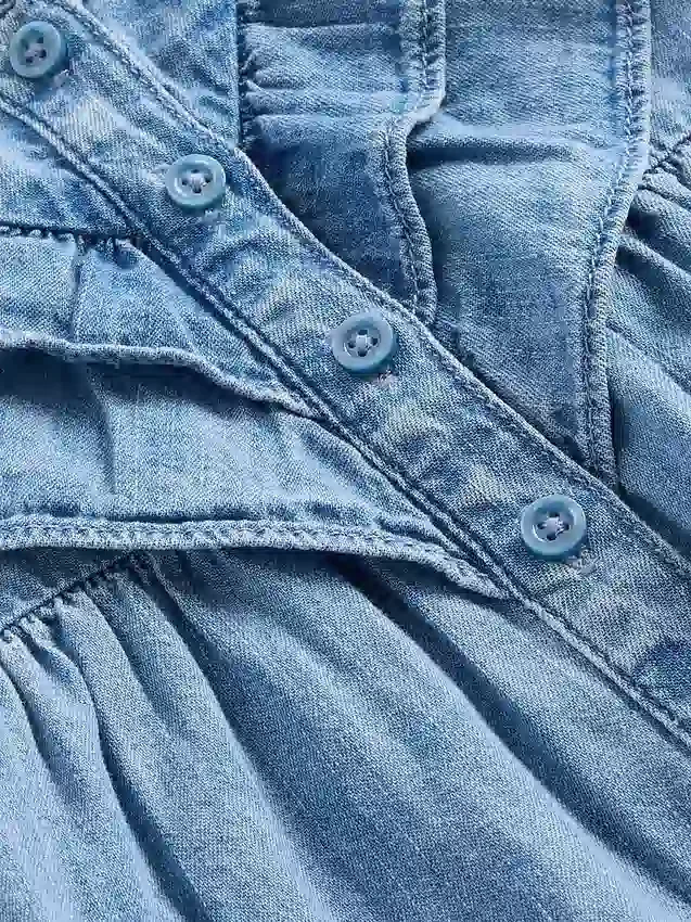 Ensemble en denim à volants pour bébé
