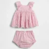 Ensemble pour bébé à œillets
