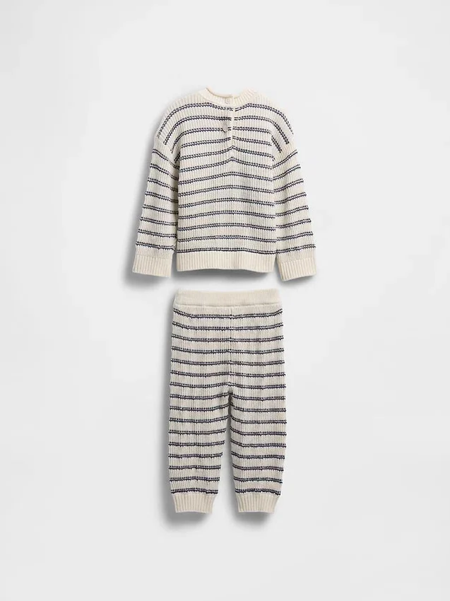 Ensemble pull pour bébé