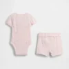 Ensemble short « Grow-With-Me » en maille finement côtelée pour bébé