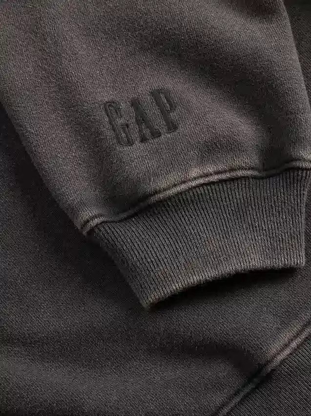 GAP × Disney « L'Étrange Noël de Monsieur Jack » de Tim Burton : sweat-shirt épais à motif de crânes