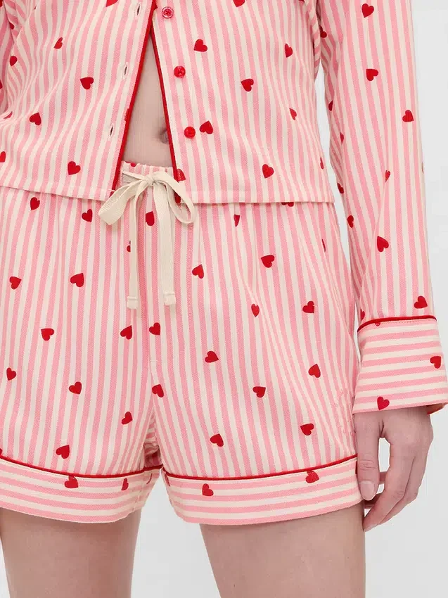 Gap × Summer Fridays : boxer de pyjama en flanelle à motifs de cœurs